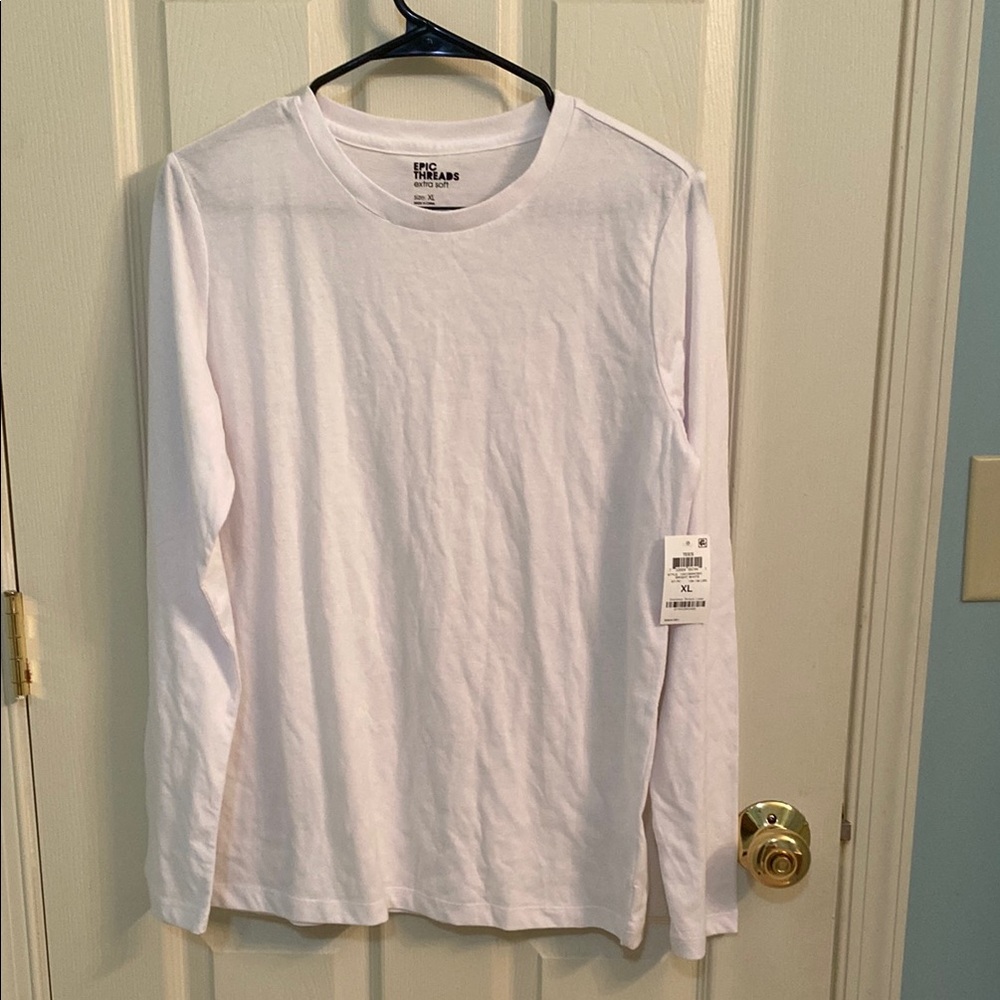 Goodfellow & Co Crisp White Long Sleeve Tee